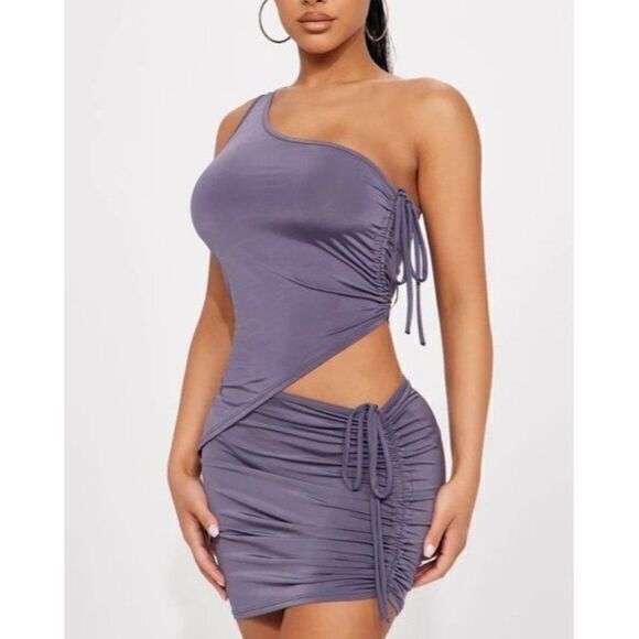 2 piece‎ set One Shoulder Top and Ruched Skirt Size L RefFNB - Picture 1 of 10